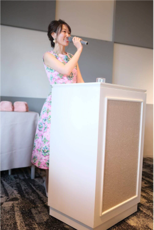 Representative_secretary_YachiyoKojima Asever(アズエバー)株式会社の代表秘書・サブ講師・司会-小嶋やちよ